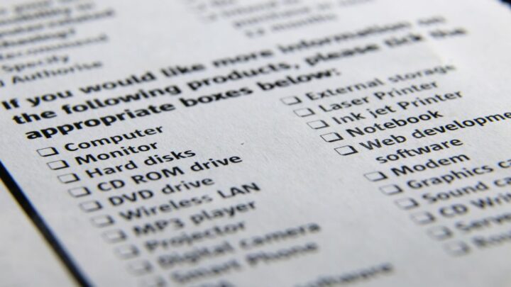 Pre-purchase technology compatibility checklist for home office equipment